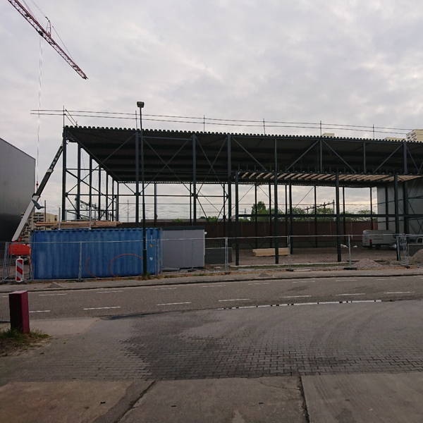 Nieuwe bedrijfshallen aan de spoorzone in Boxtel