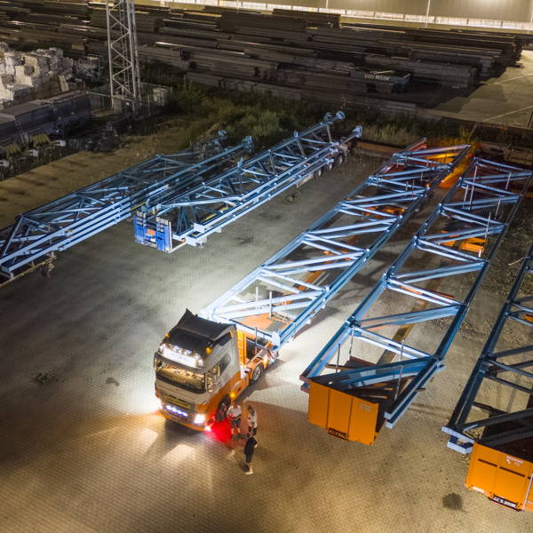 Speciaal transport voor een speciaal project