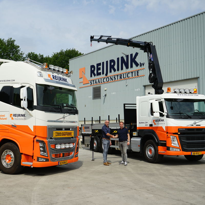 We zijn weer een stapje groener...onze kraan-/bakwagen is vervangen!