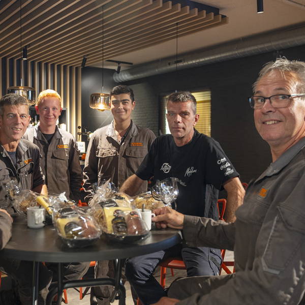 Wij feliciteren onze BBL Leerlingen!