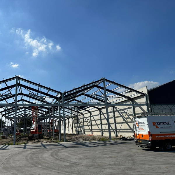 Helemaal opgeladen gaan we er weer volop tegenaan!