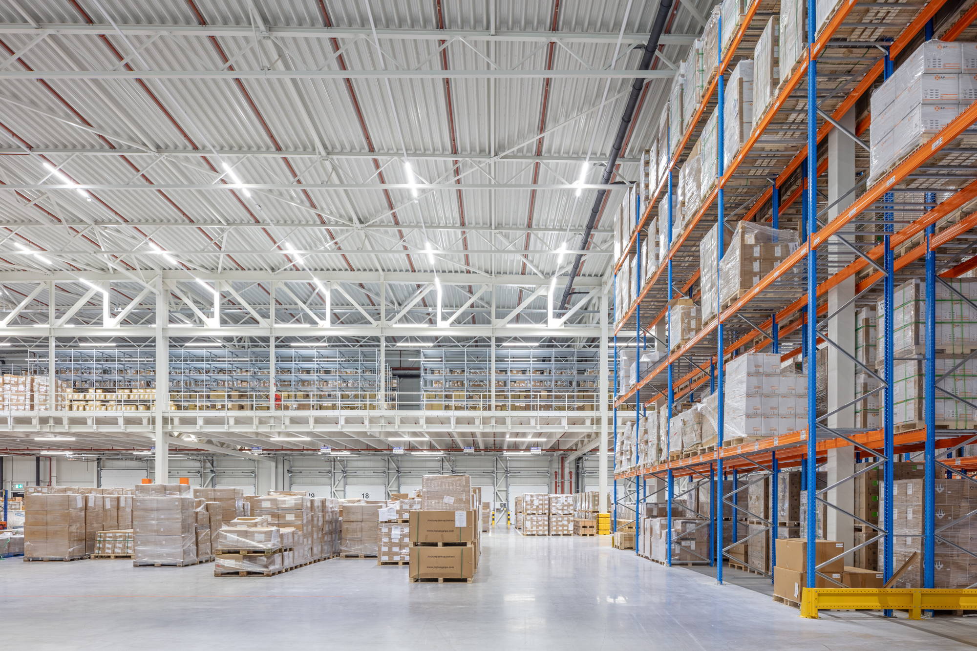 Distributiecentrum op Schiphol Trade Park