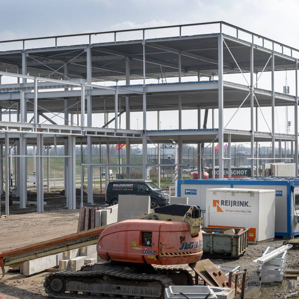 Nieuwbouw BMW Renova op prachtige locatie in Tilburg